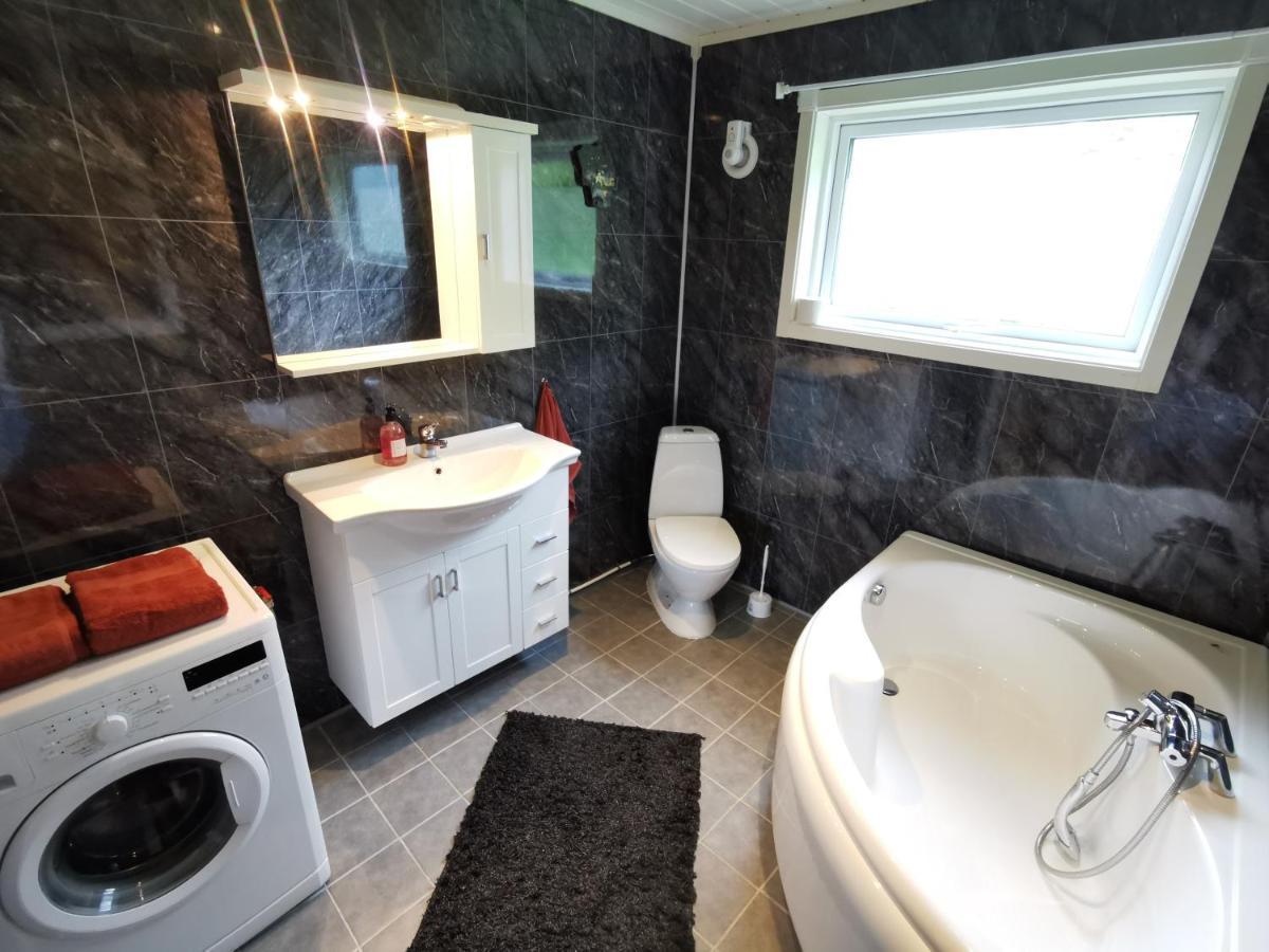 Rystad Midnight Sun And Nature Apartment Luaran gambar